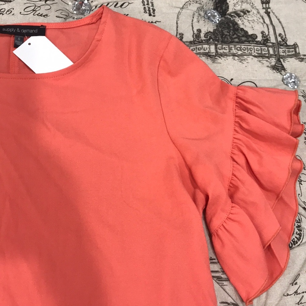 🎁 S & D Ruffle Sleeve Blouse - Picture 7 of 8